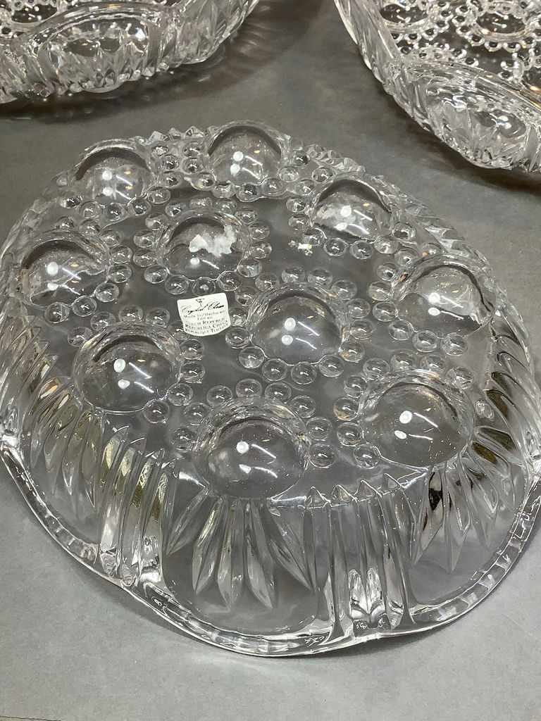 Vintage Glass Chicken Baskets - image 7 of 10