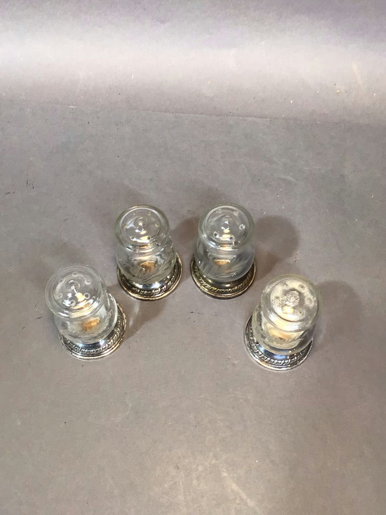 Sterling Salt & Pepper Shakers - image 7 of 15