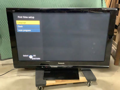 Panasonic 50in High Def Plasma TV NO REMOTE - Image 1 of 6