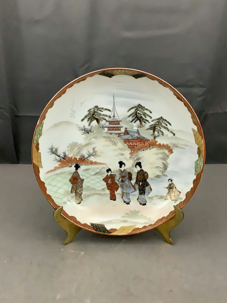 Vintage Asian Decor - image 6 of 10