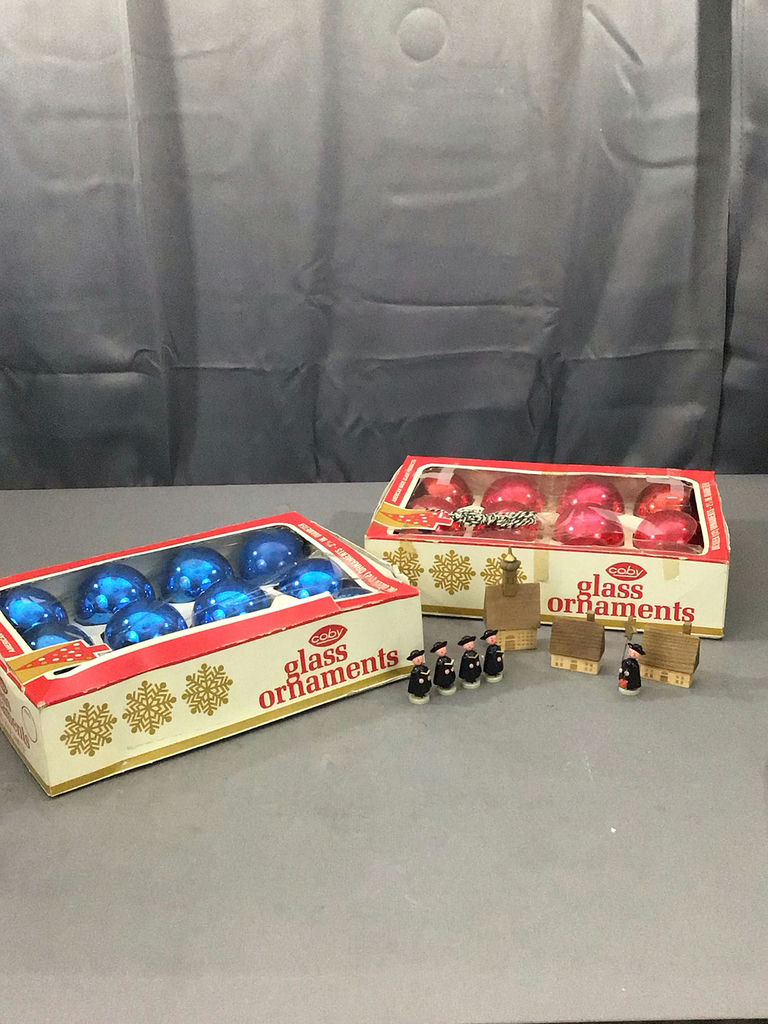 Vintage Christmas Decorations - image 8 of 16
