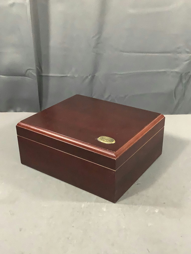 Vintage Tobaccinaria - image 13 of 17