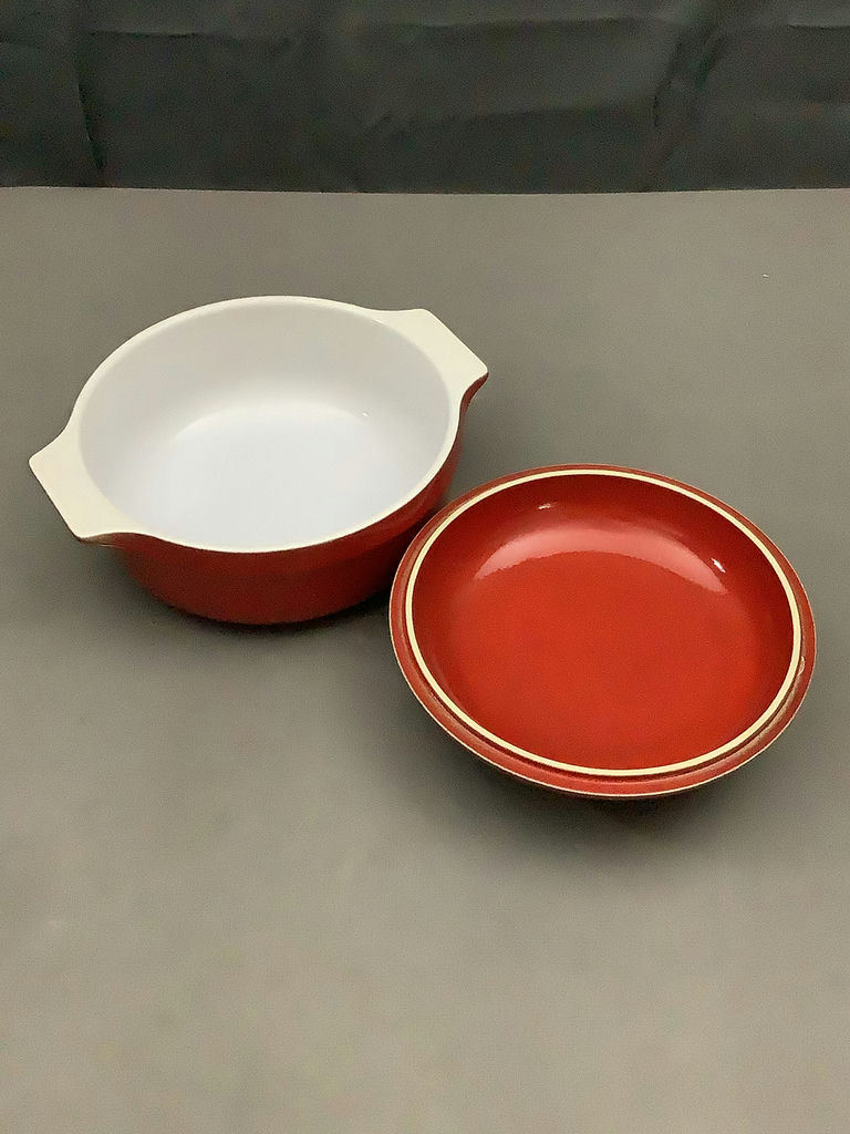 Kitschy Reds & Greens - image 4 of 13