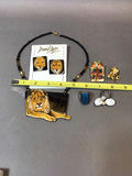David Detz, Trifari & More Costume Jewelry - thumbnail 23 of 23