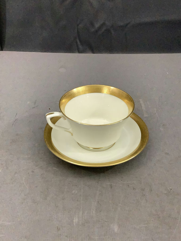 Royal Worcester Durham Pattern Dinnerware / Set 8+ - image 10 of 15