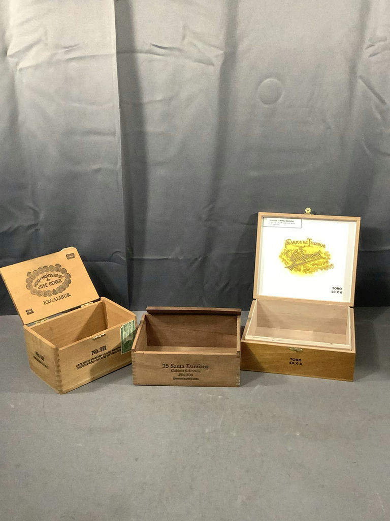 Vintage Tobaccinaria - image 7 of 17