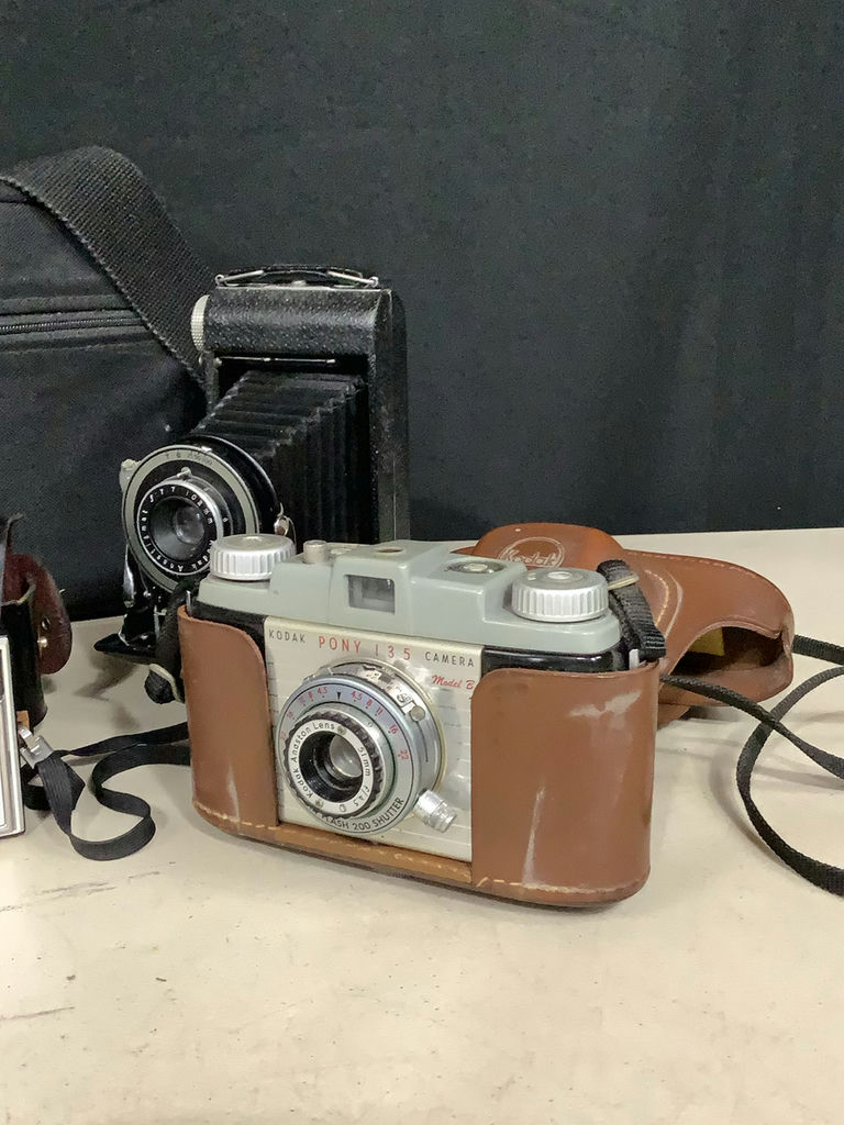 Vintage Kodak & Polaroid Vintage Cameras - image 1 of 10