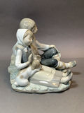 Vintage Lladro Friendship Figurine - thumbnail 4 of 7