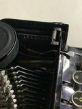 Corona Standard Typewriter by LC Smith & Corona - thumbnail 7 of 15