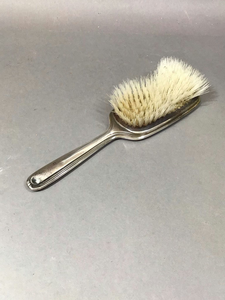 Blankinton Sterling Vanity Set (50+dwt) - image 8 of 19