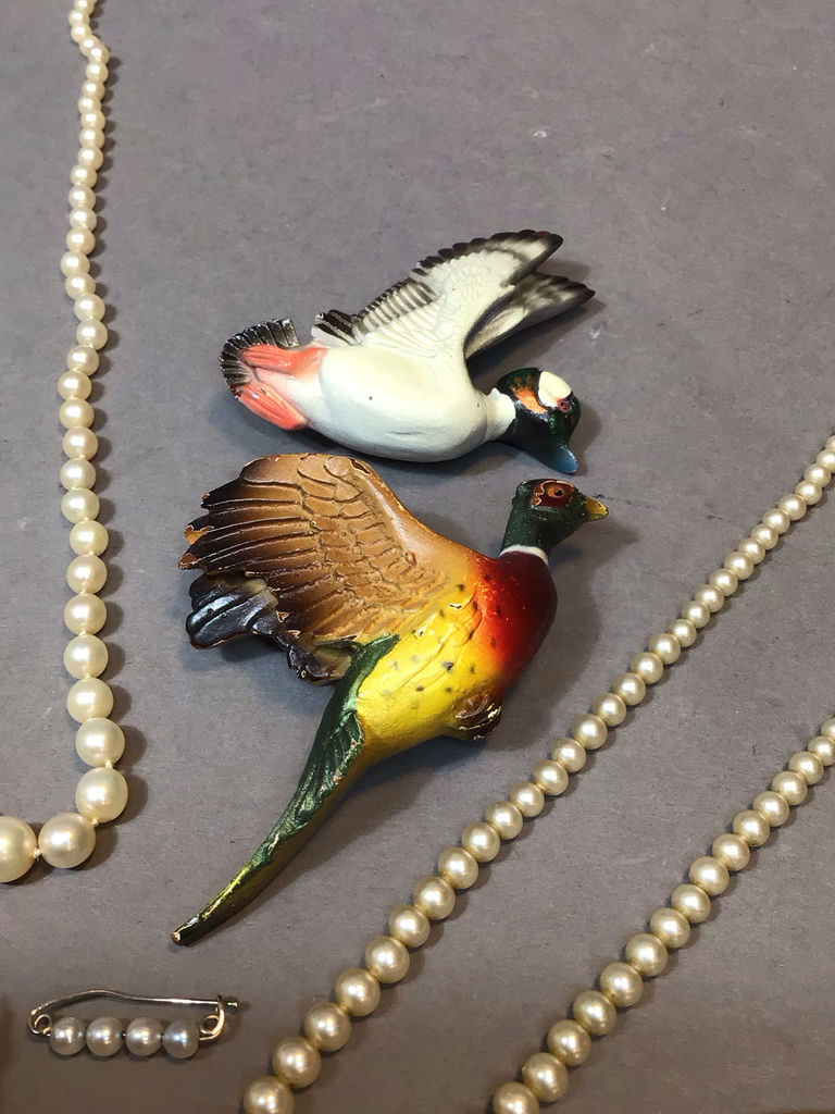 Vintage Costume Jewelry - Dogs & The Sea (2+dwt) - image 8 of 17