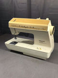 Singer Futura II Sewing Machine - thumbnail 2 of 11