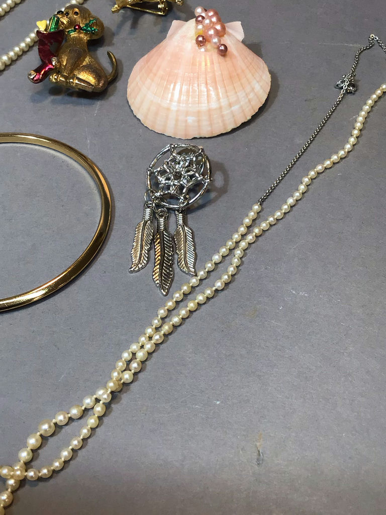 Vintage Costume Jewelry - Dogs & The Sea (2+dwt) - image 6 of 17