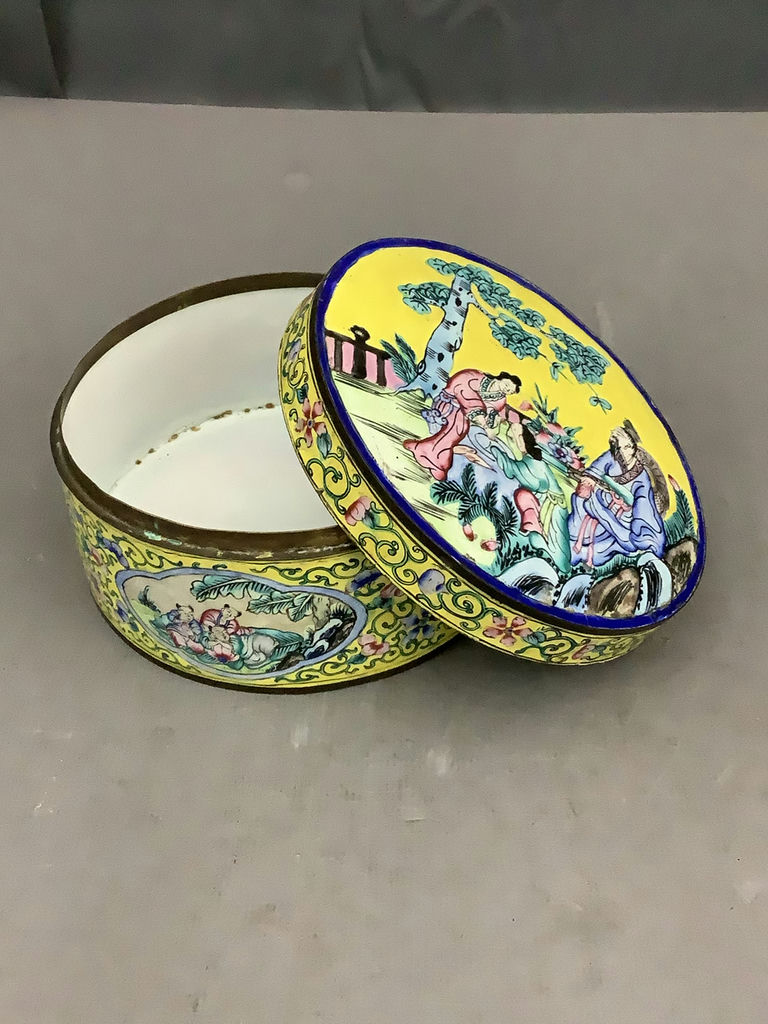 Antique Chinese Canton Famille Box - image 6 of 6