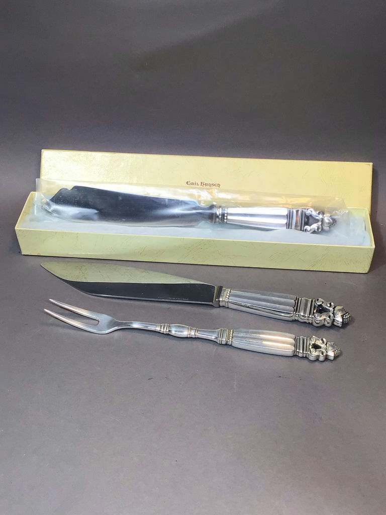 Georg Jensen Acorn Hostess Flatware - image 1 of 10