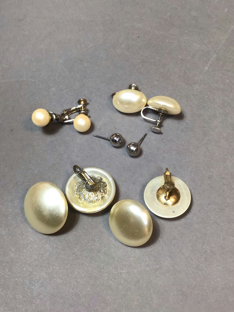 David Detz, Trifari & More Costume Jewelry - image 13 of 23