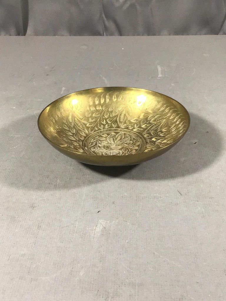 Small Brass Bowls and Coasters - image 18 of 20