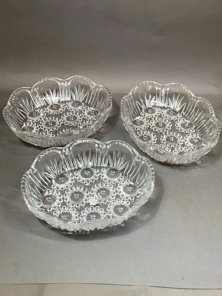 Vintage Glass Chicken Baskets - image 5 of 10