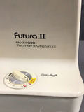 Singer Futura II Sewing Machine - thumbnail 4 of 11