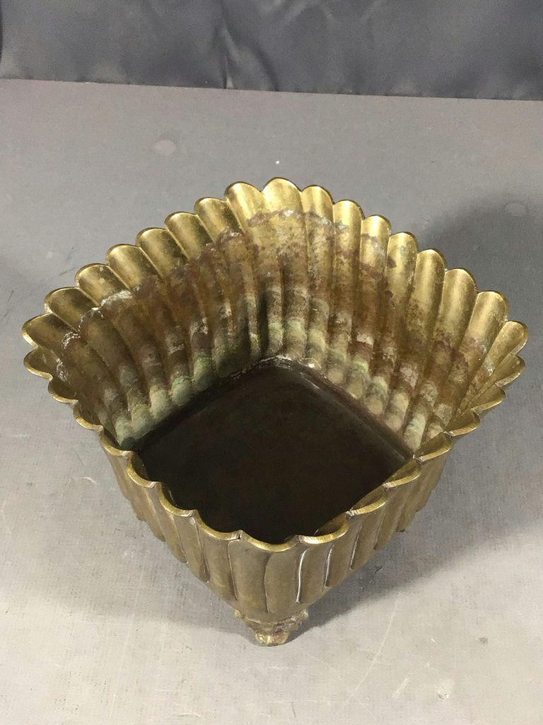 Small Brass Planters/Bowls - image 3 of 16