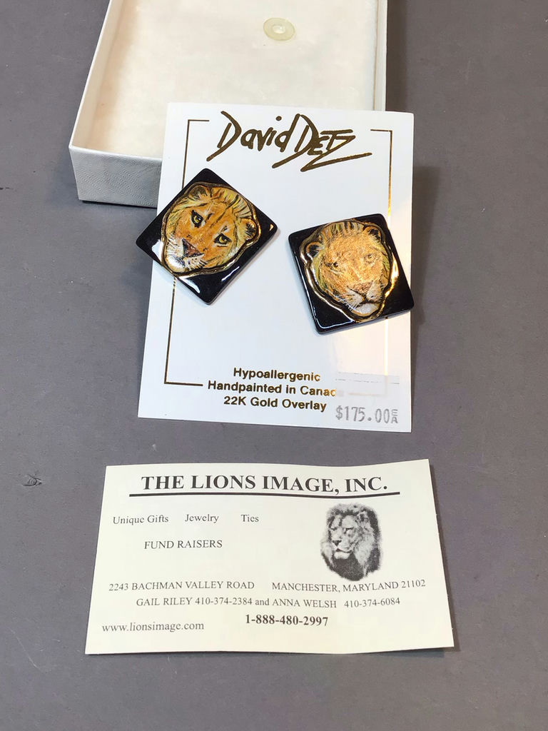 David Detz, Trifari & More Costume Jewelry - image 3 of 23