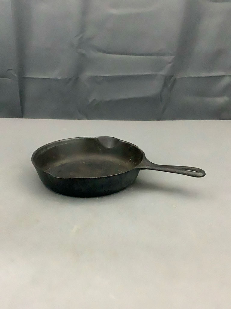 Cast Iron Kitchenware - image 5 of 11