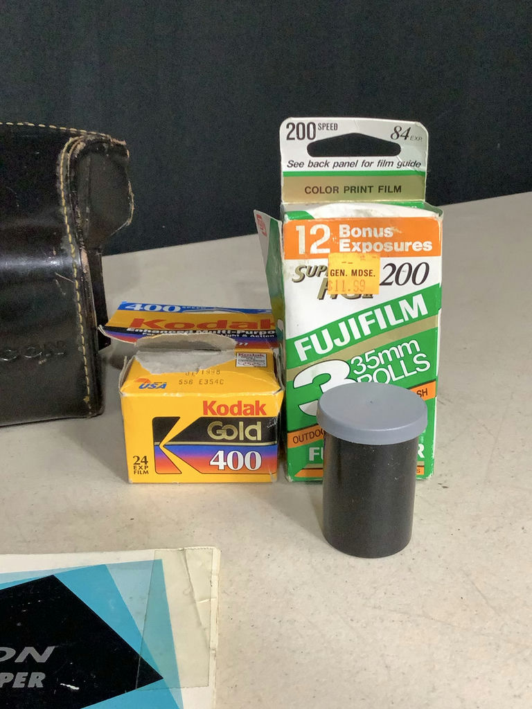 Vintage Miranda & Topcon 35mm Film Cameras - image 6 of 10