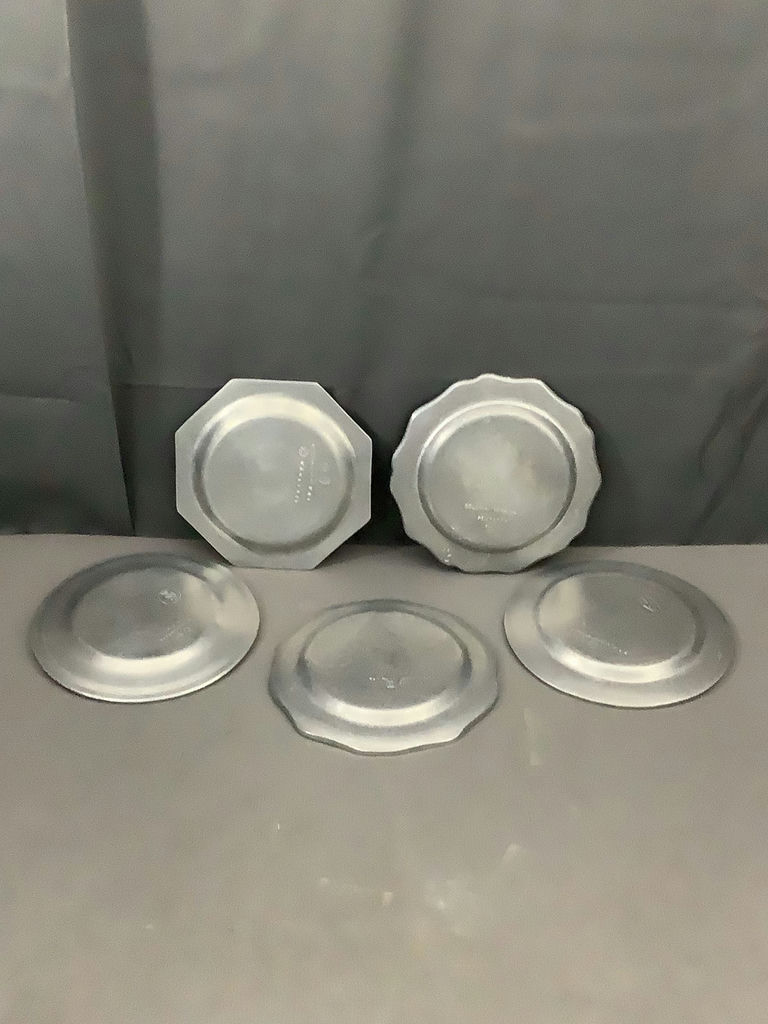 Pewter Kennel Club Plates - image 3 of 11