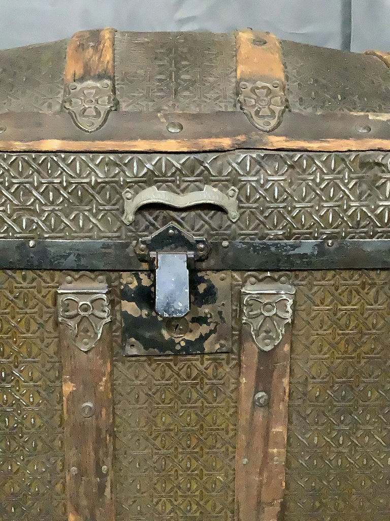 Antique Dome-Top Steamer Trunk - image 9 of 10