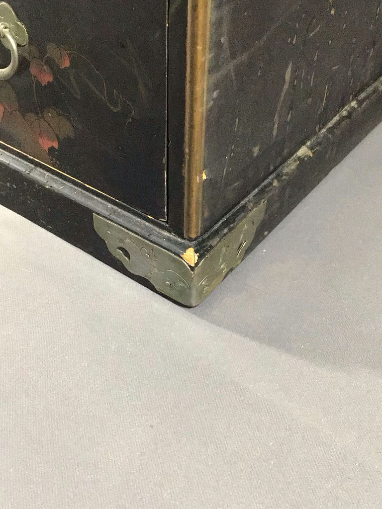Vintage Lacquer Jewelry Box - image 15 of 19