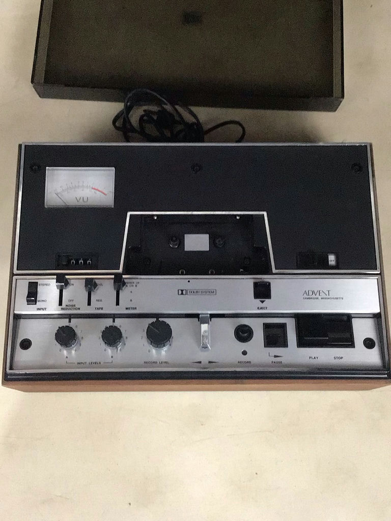 Philips, Heath, & Advent Audio Equipment - image 6 of 7