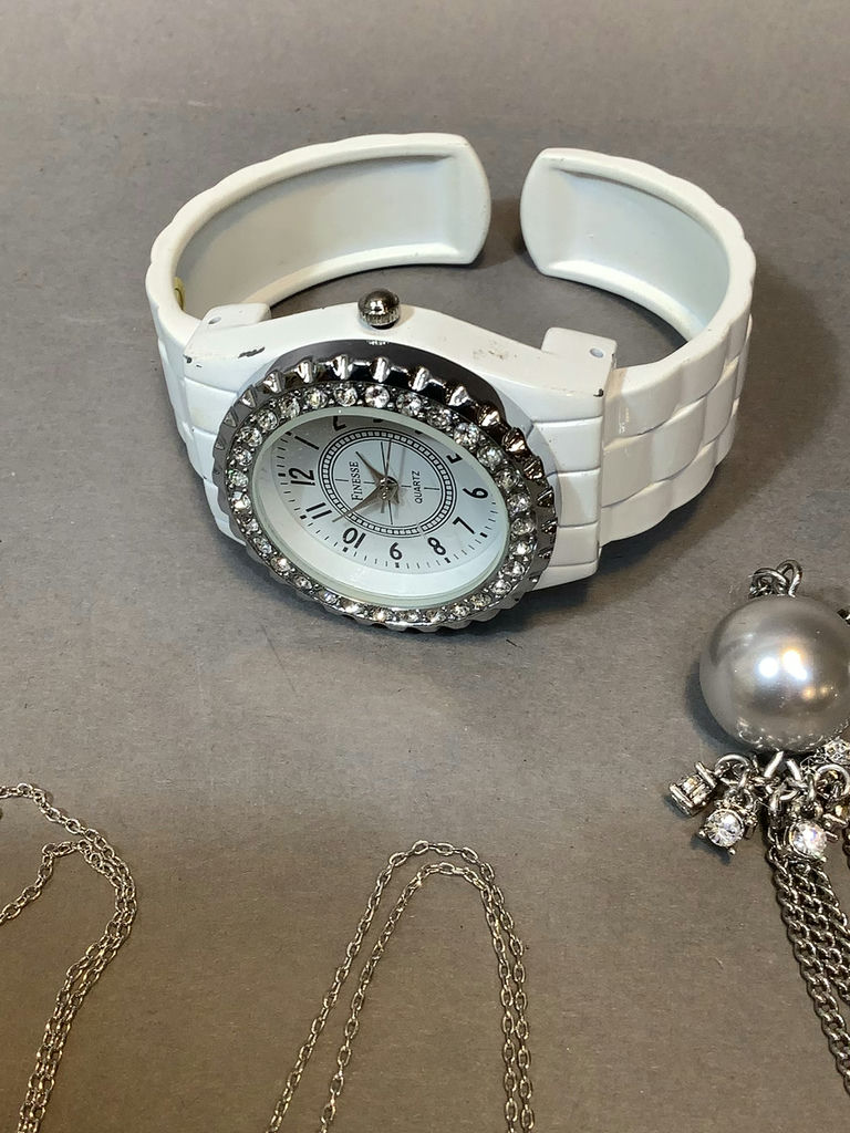 Vintage Costume Jewelry - image 18 of 22