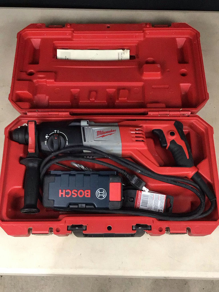Milwaukee Hammer Drill & Bits - image 3 of 5