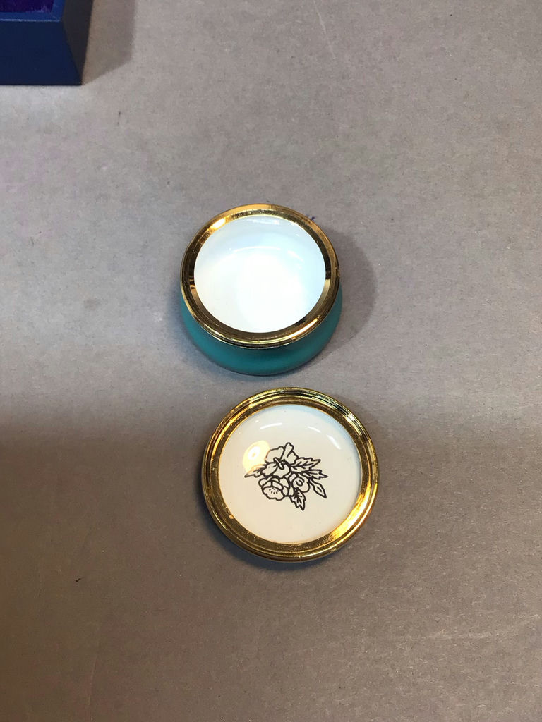 Mom's Treasured Fine Jewelry - image 12 of 15