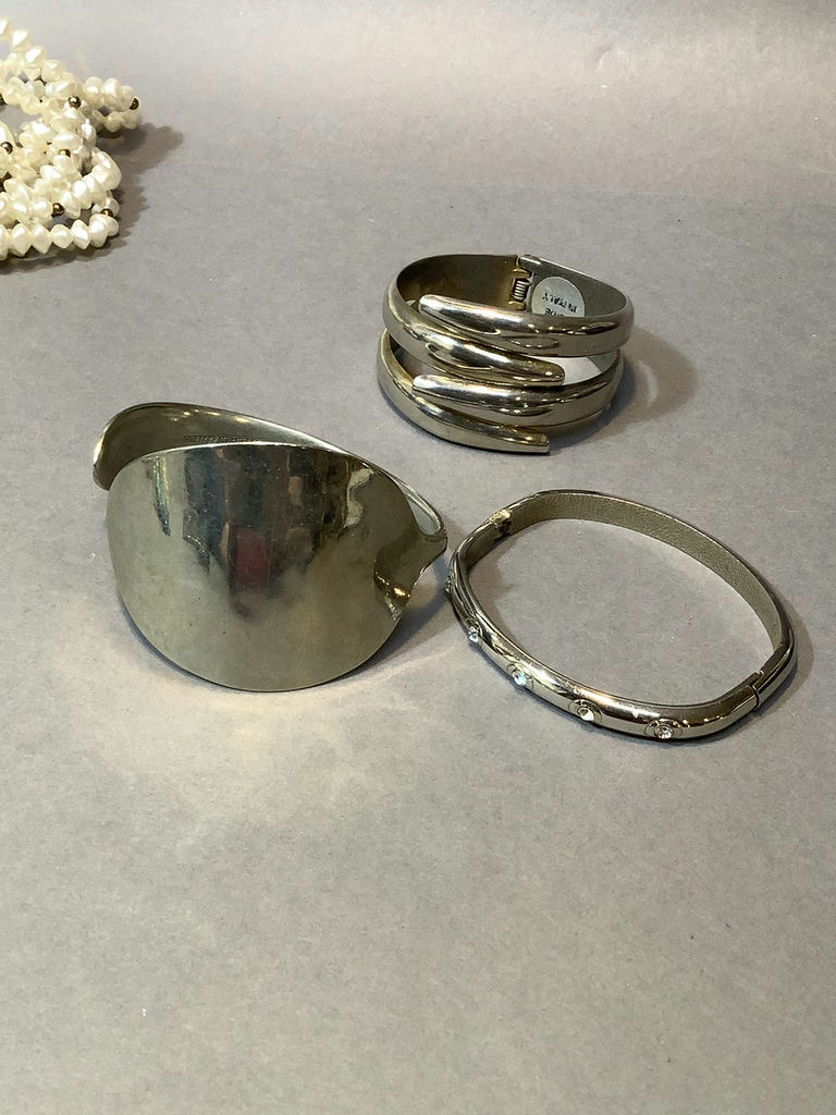 Vintage Costume Jewelry - image 3 of 22
