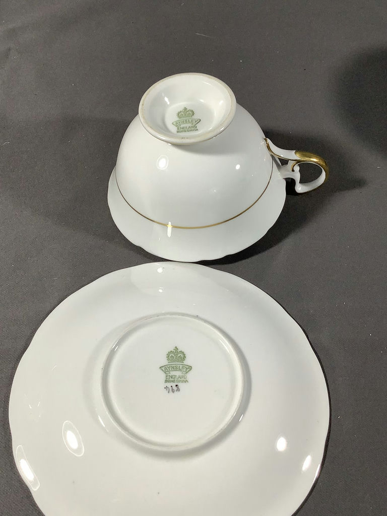 An Intimate Afternoon Tea - image 6 of 24