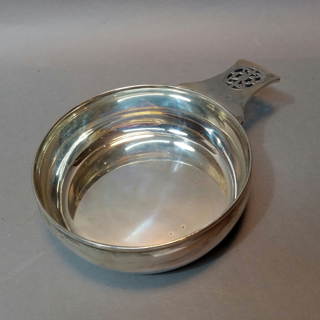 Tiffany & Co. Sterling Porriger (141+dwt) - image 2 of 7