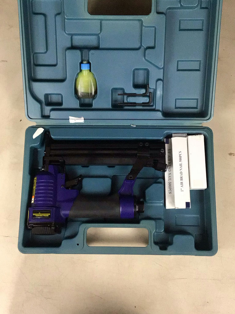 Tacker/Nailer/Stapler Guns - image 7 of 8