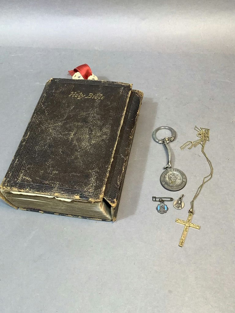 Antique 1880 Bible & Religious Jewelry - image 1 of 10