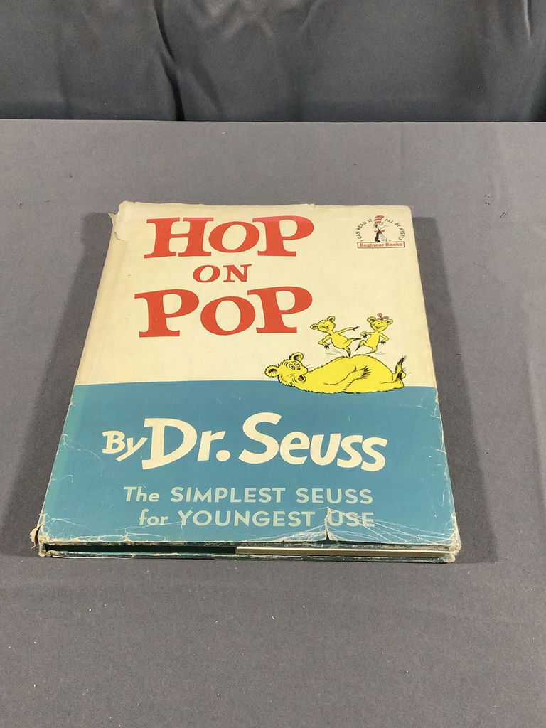 Vintage Dr. Seuss & Asterix Books - image 7 of 20