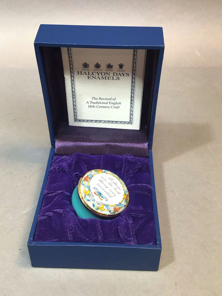 Mom's Treasured Fine Jewelry - image 10 of 15