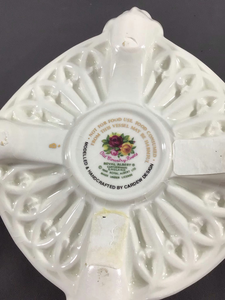 Royal Albert Old Country Roses - Dishes & Tea Pot - image 13 of 13
