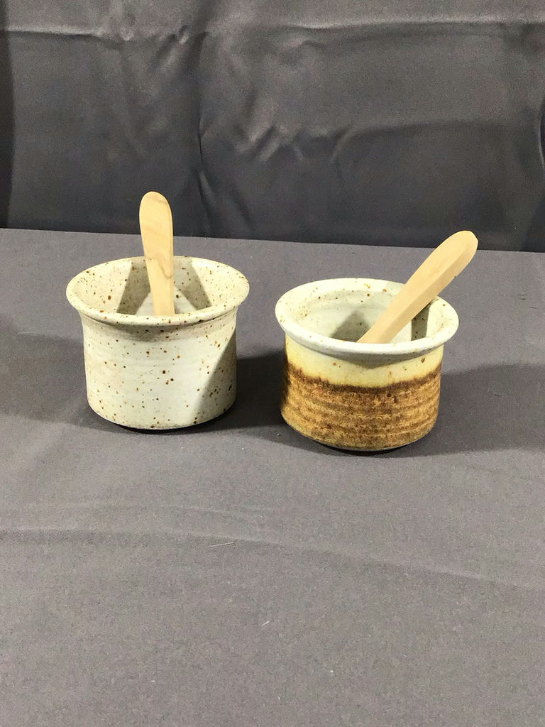 The Good Earth & More Stoneware - image 6 of 21