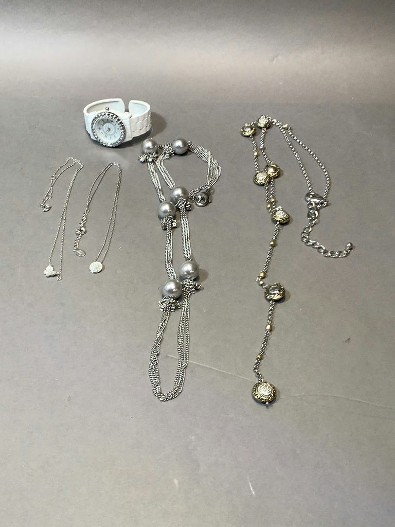 Vintage Costume Jewelry - image 16 of 22