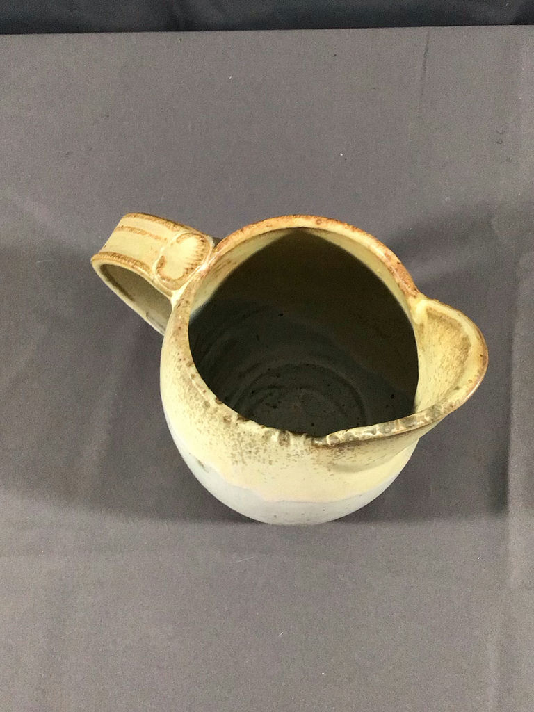 The Good Earth & More Stoneware - image 17 of 21