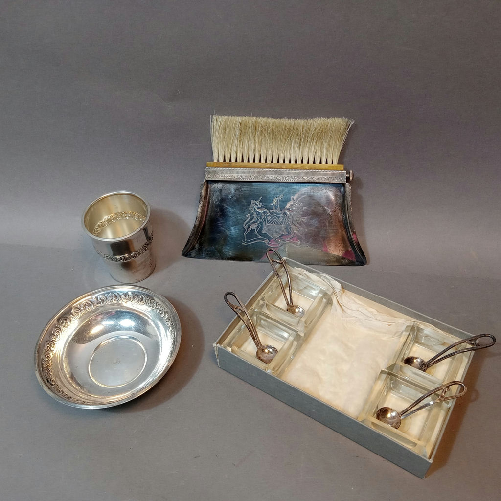 Towle Sterling & More Tableware (57+dwt) - image 1 of 16