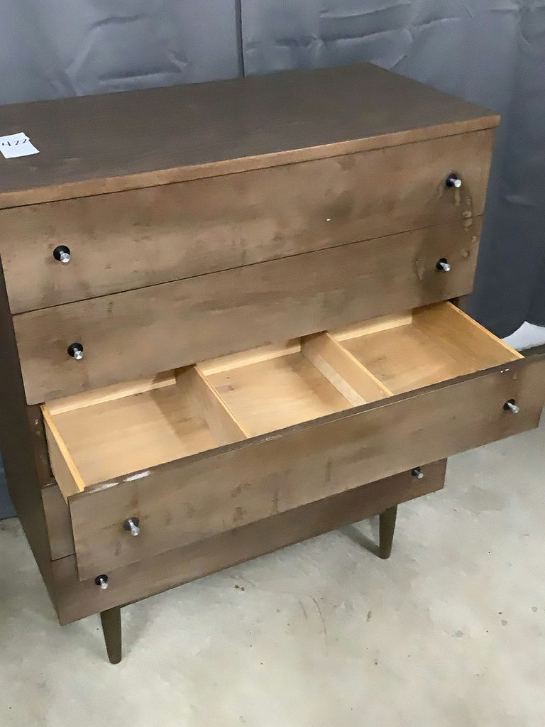 MCM Dresser from Rapids Furniture Co. - image 3 of 6