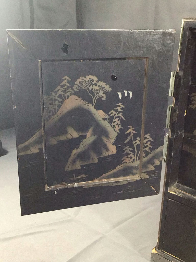 Vintage Lacquer Jewelry Box - image 7 of 19
