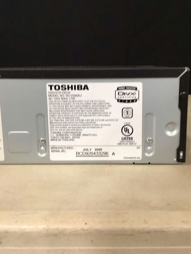 Symphonic, Insignia & Toshiba Audio Visual Equipment - image 11 of 12