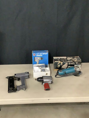 Hand Power Tools - Image 1 of 10